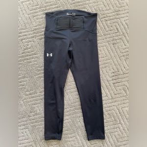 UA cropped leggings